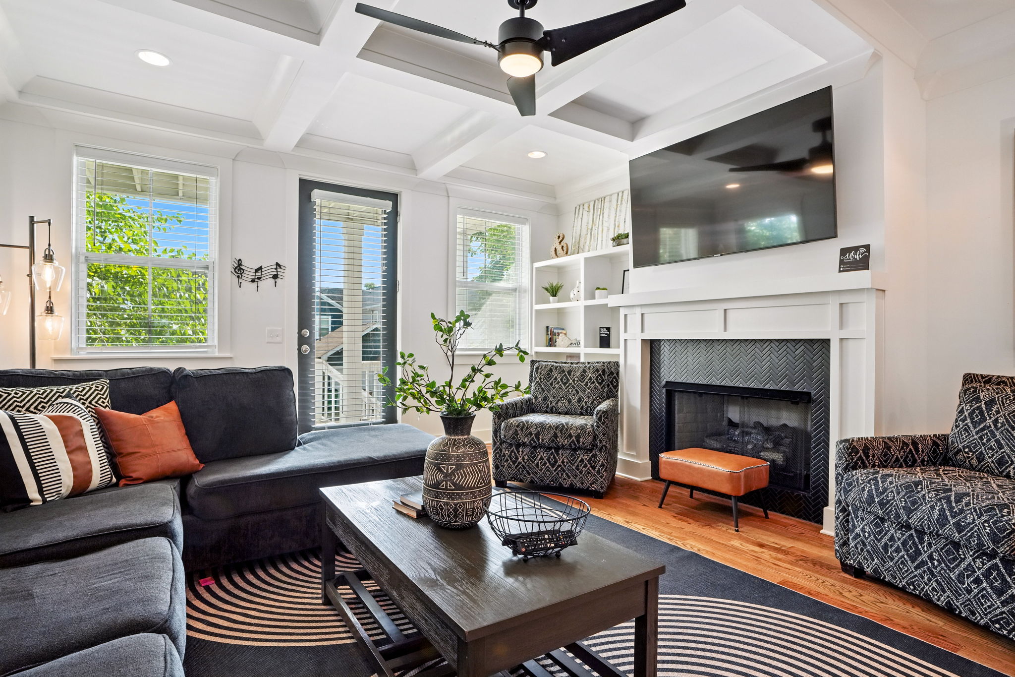 1-web-or-mls-1507 10th Ave N Nashville TN 37208 (1 of 55)