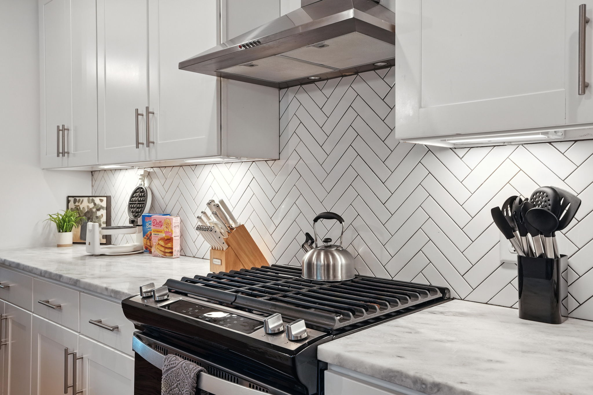 13-web-or-mls-1507 10th Ave N Nashville TN 37208 (13 of 55)