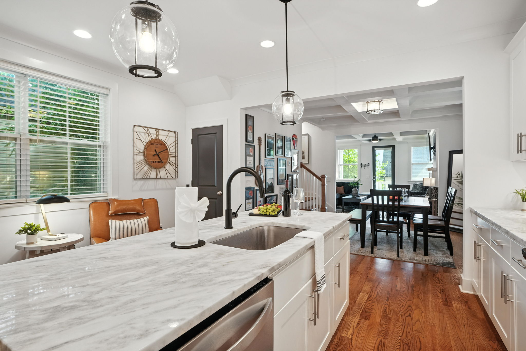 15-web-or-mls-1507 10th Ave N Nashville TN 37208 (15 of 55)