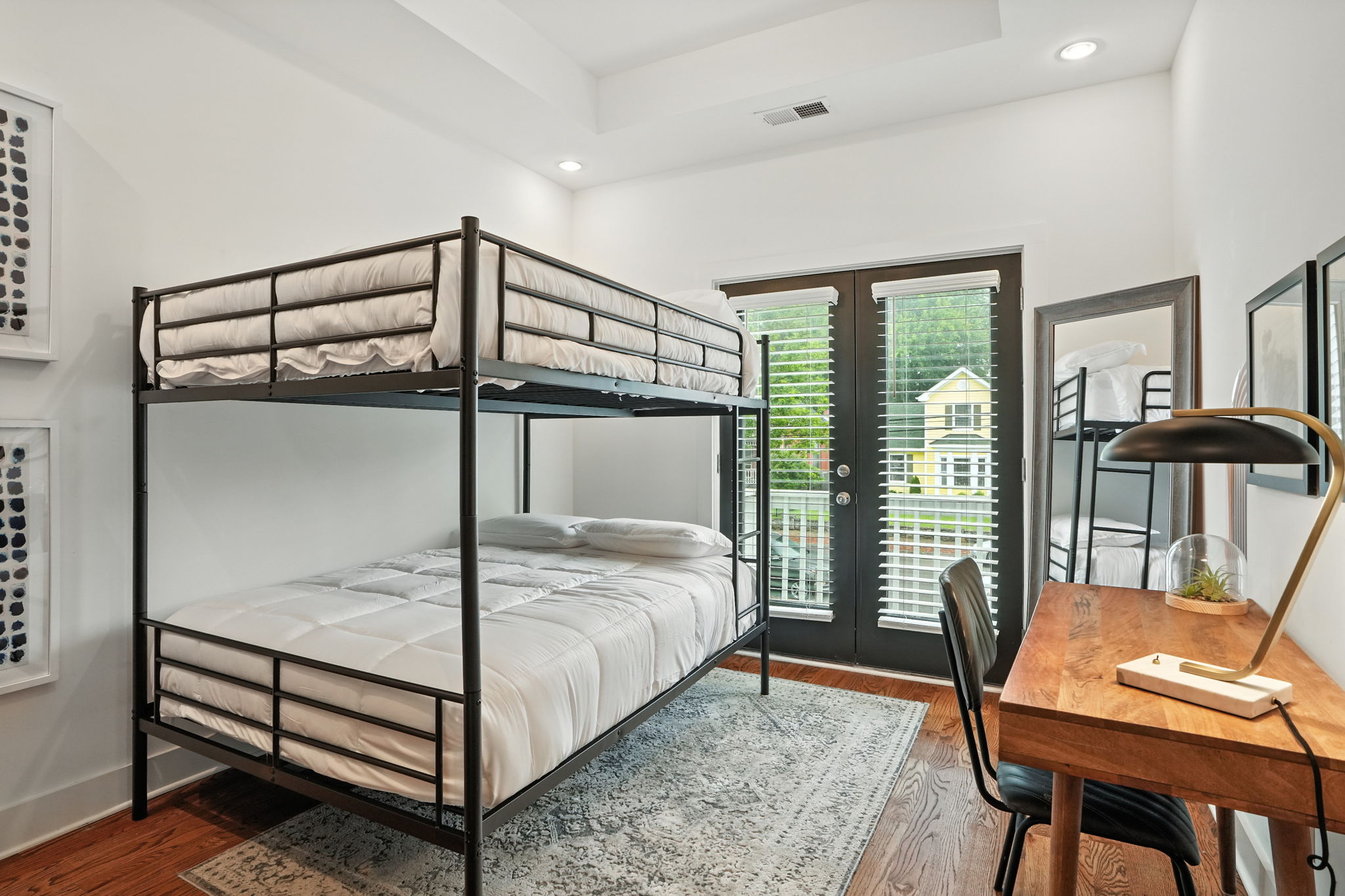 33-web-or-mls-1507 10th Ave N Nashville TN 37208 (33 of 55)