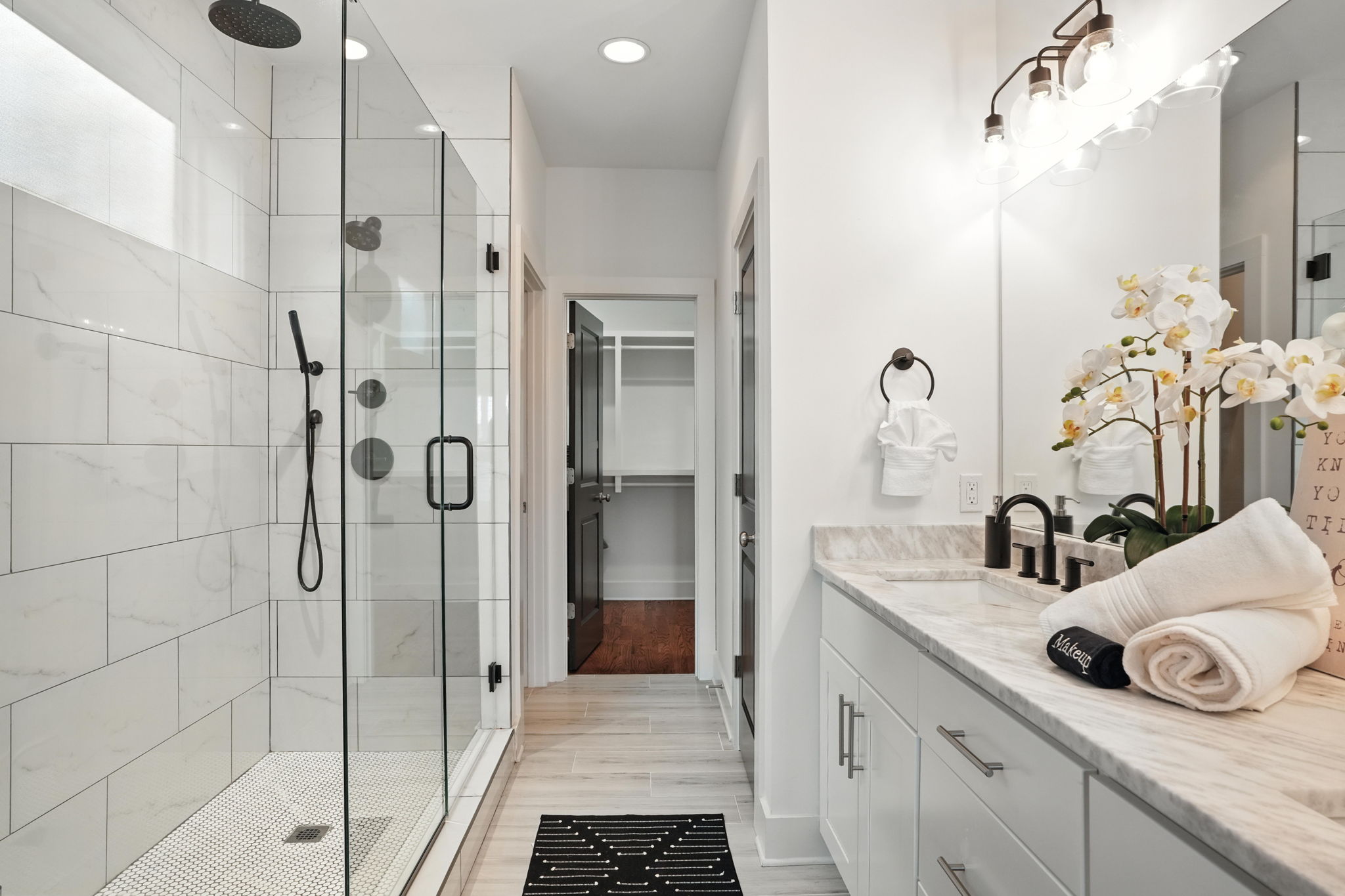 41-web-or-mls-1507 10th Ave N Nashville TN 37208 (41 of 55)