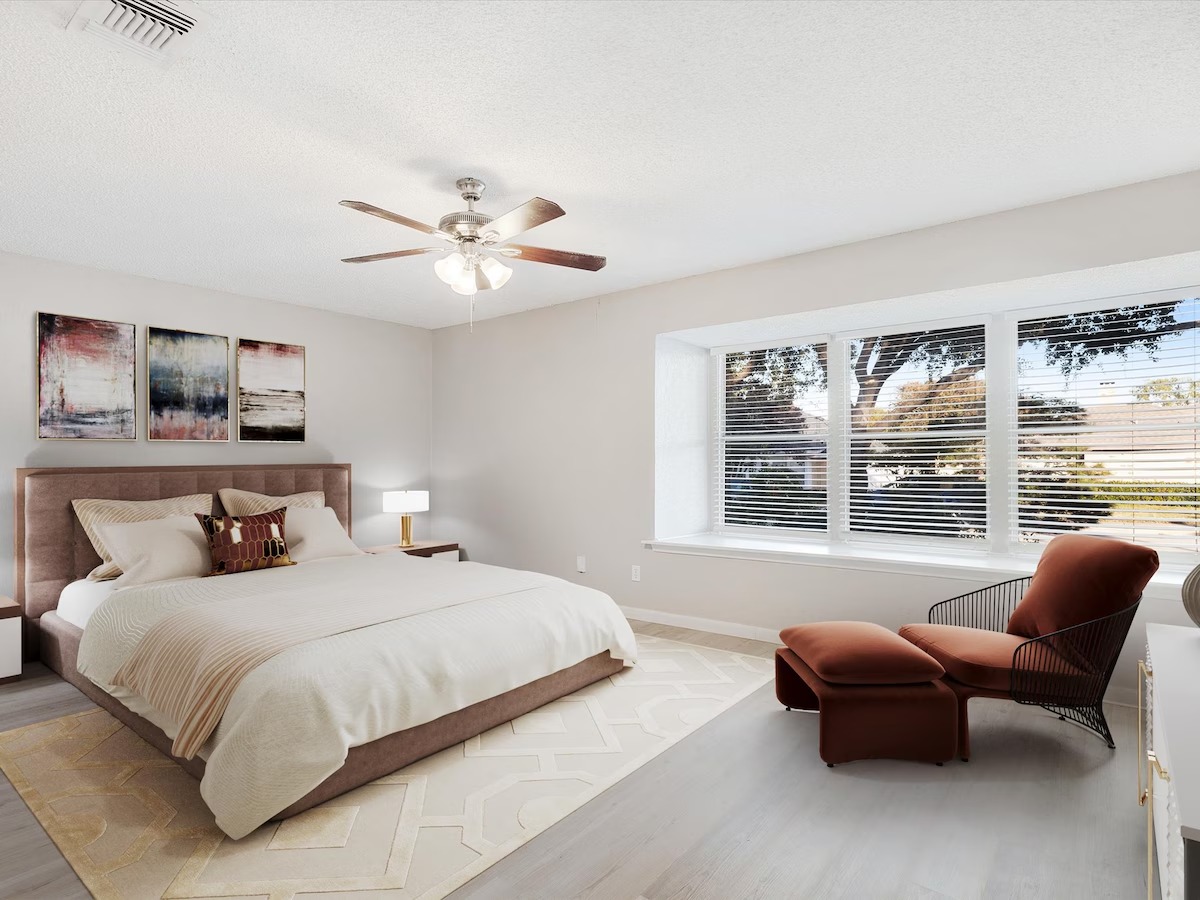 Cozy Retreat w/ Fireplace Huge Bedrooms